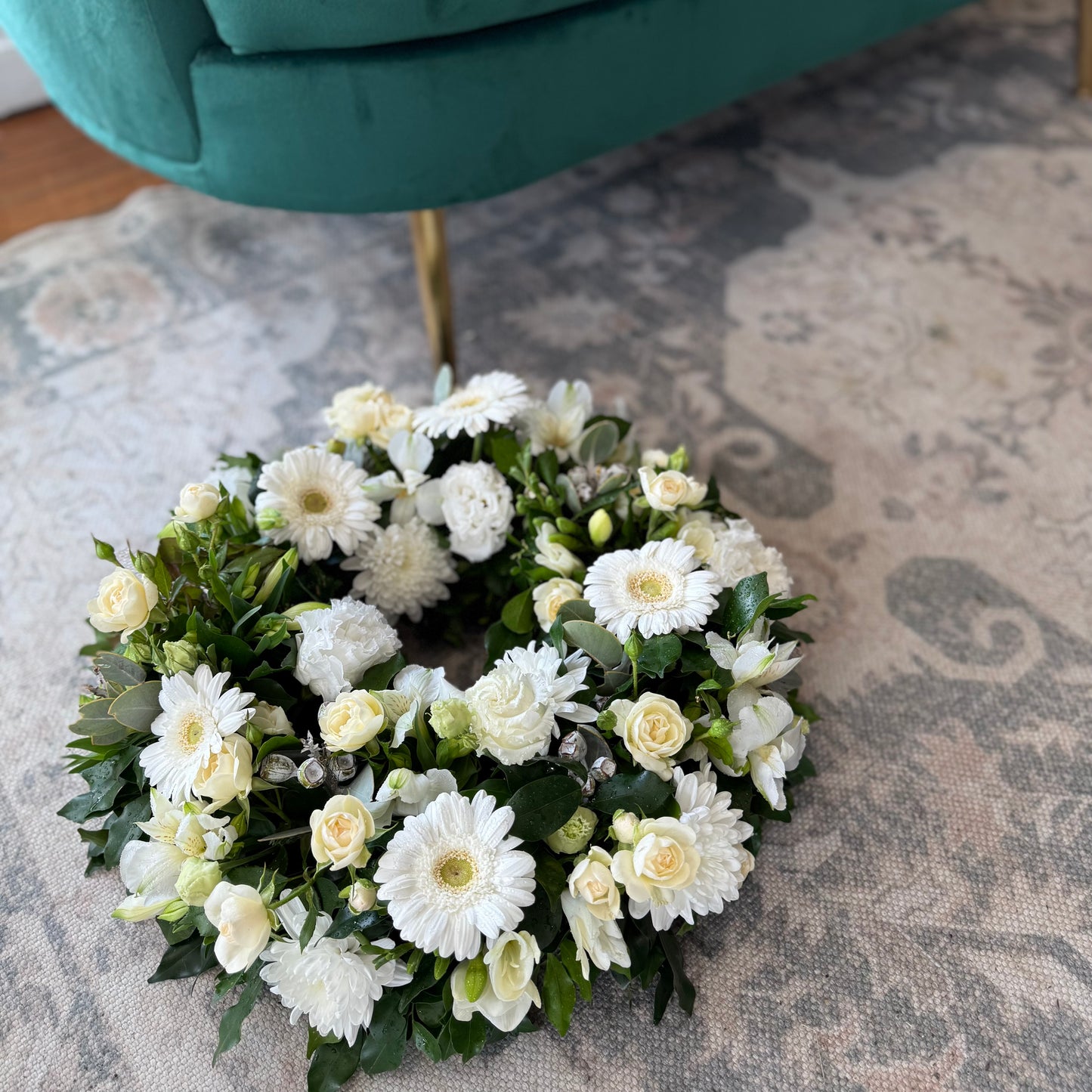 Celestial Wreath - White mix seasonal